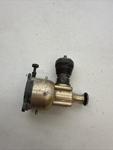 Cox Golden Bee .049 Tether Car / Model Airplane Engine M1