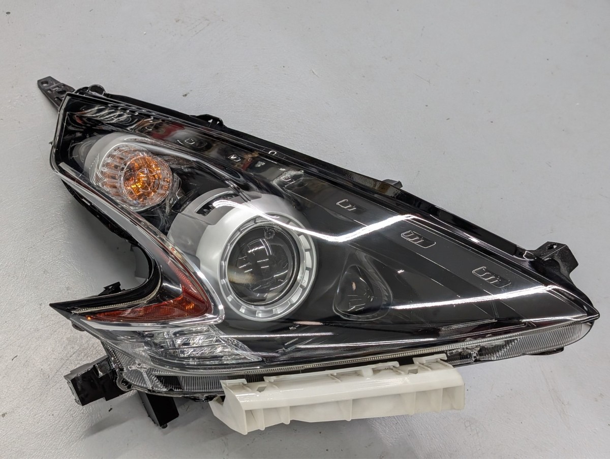 2009-17 Nissan 370Z NISMO Right Passenger Side Xenon HID Headlight