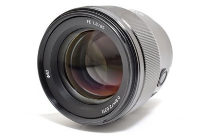超美品 SONY FE 85mm F1.8 SEL85F18 AF H327 SONY FE 85mm F1.8 SEL85F18 AF Lens (H327) - Stored in a