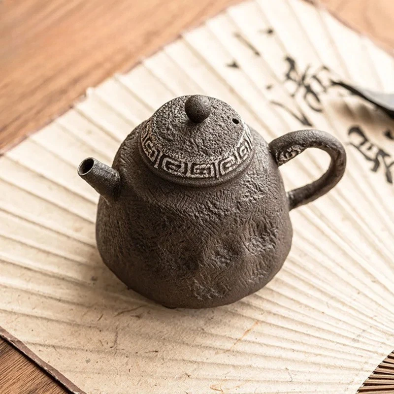 Tetera de cerámica de arcilla antigua hecha a mano tetera de cerámica gruesa tetera infusora de té Foto 3 de 4