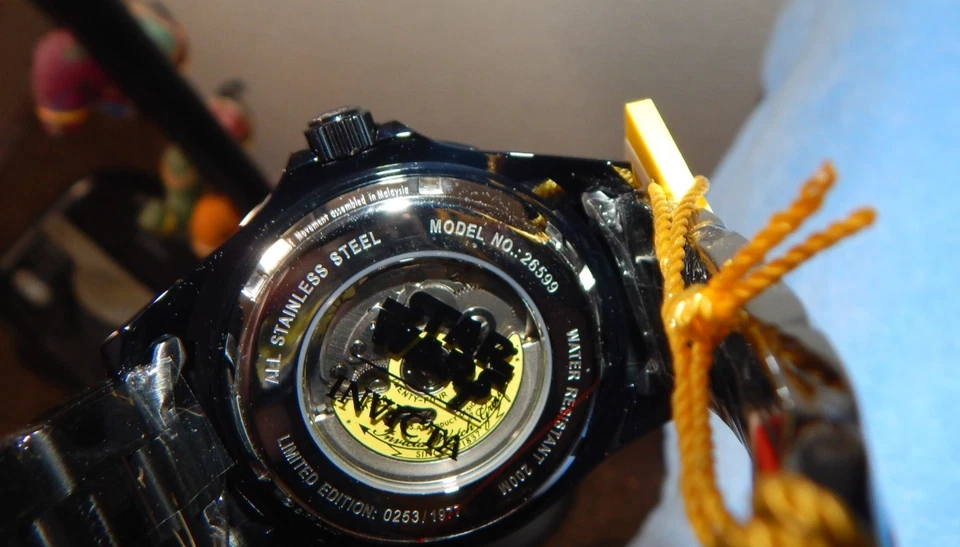 Novo INVICTA Star Wars Darth Vader relógio automático aço inoxidável 47mm 26599 com caixa - Imagem 4 de 4