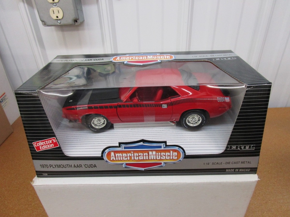 1970 Plymouth AAR Cuda red 1/18 Ertl Campbell Collectibles 1970 Plymouth AAR Cuda red 1/18 Ertl Campbell Collectibles