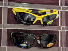 2 Pair Sunglasses Circle K L6 Black/Brown streak A6 Yellow
