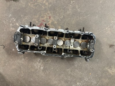 Cylinder Head Camshaft Valves VW PASSAT Audi 80 B4 2.0 048103373 
