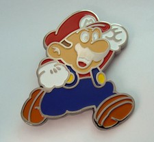 Bright Enamel Nintendo Super Mario Bros Running Mario Belt Buckle 2010 Clean
