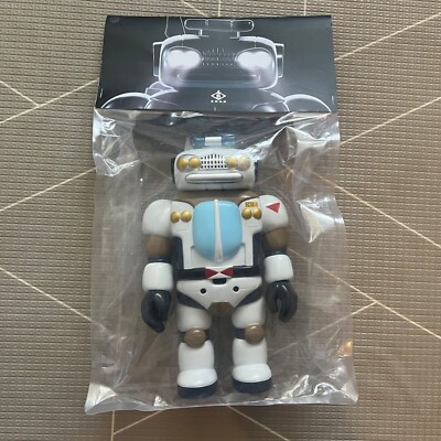 REALHEAD UNBOX Ecto-1 VERSION 1.5 白 s-l400.jpg