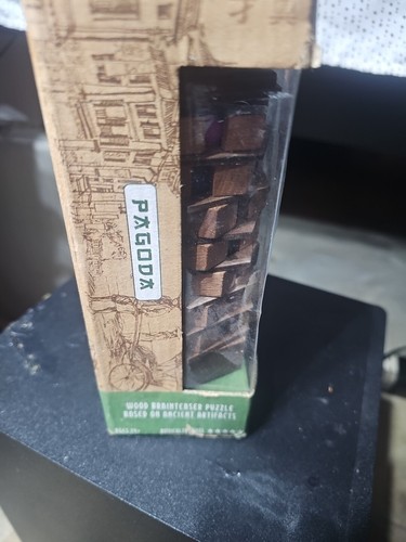 True Genius: Pagoda Wooden Brainteaser Puzzle ~ NIB - Picture 2 of 8