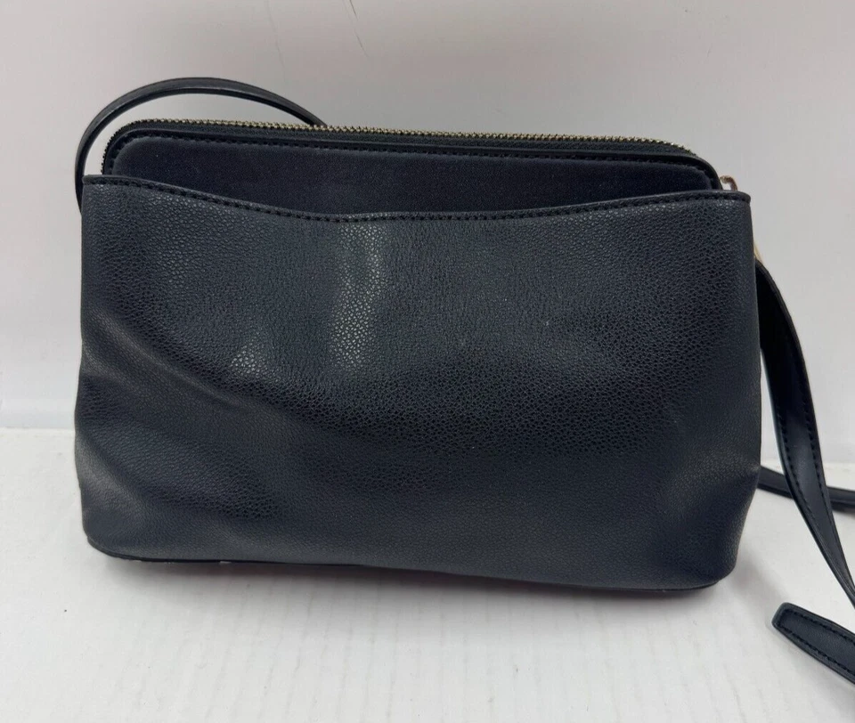 Bolso Bandolera Mensajero Bolsillos Cuero Negro Fiorelli para Mujer Foto 2 de 4