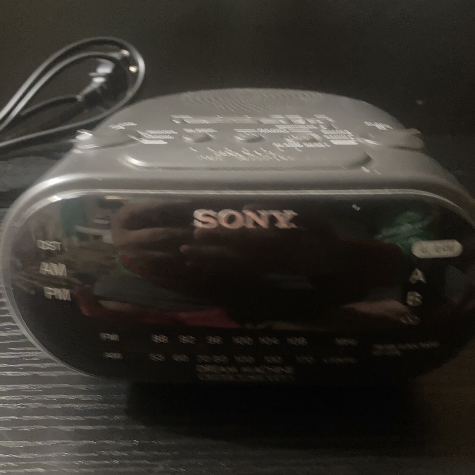 Sony Dream Machine Auto Time Set Dual Alarm Clock Radio ICFC318 Tested