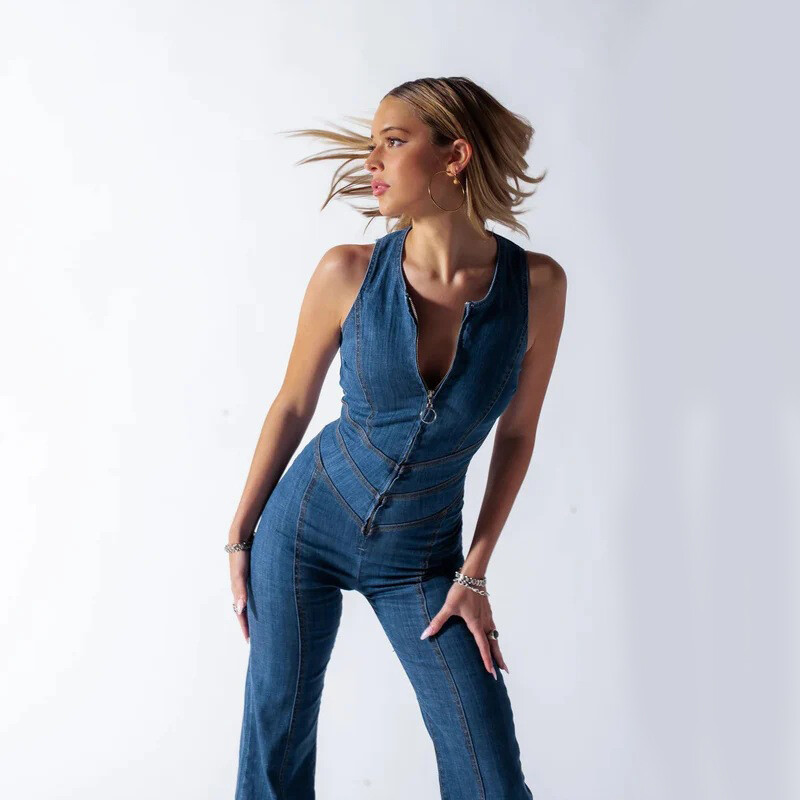 Women Slim Heart-shape Backless Denim Jumpsuit Halter Neck Zip Up Heart Neck Denim Salopette