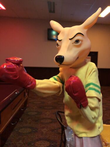 BOXING KANGAROO HAND PUPPET - Picture 1 of 1