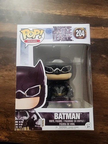 Funko Pop! Vinyl: DC Universe Justice League Batman Tactical #204