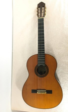 YAMAHA Grand Concert GC-7(C) Konzertgitarre & Hartschalenkoffer