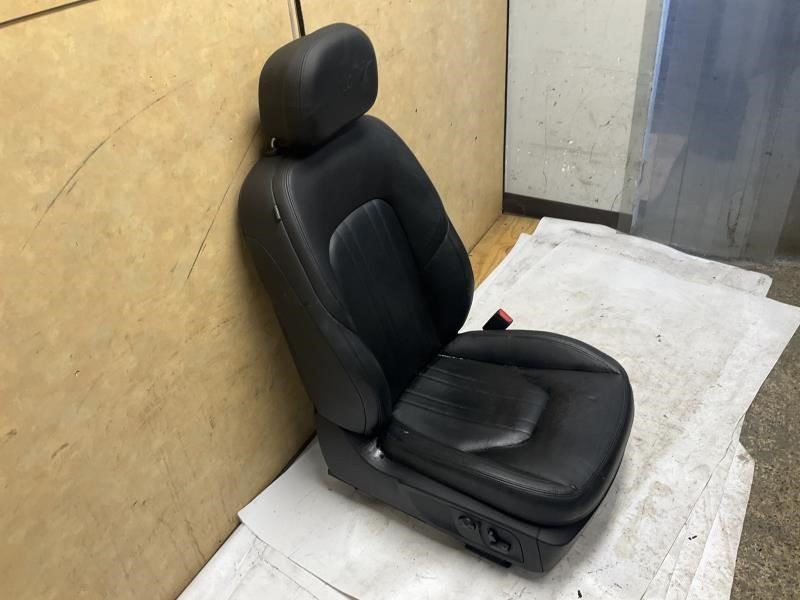 14-17 Maserati Ghibli SQ4 Front Right Passenger Seat Leather Q