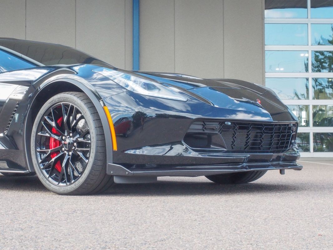 2016 Black Chevrolet Corvette   | C7 Corvette Photo 4
