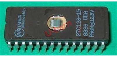   DIP-28,128K (16K x 8)   EPROM, 27C128-15 *lm