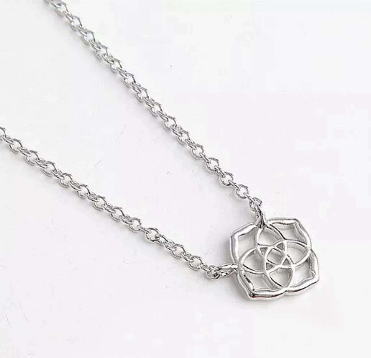 Kendra scott decklyn necklace clearance