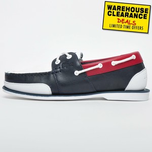 chaussures bateau lacoste