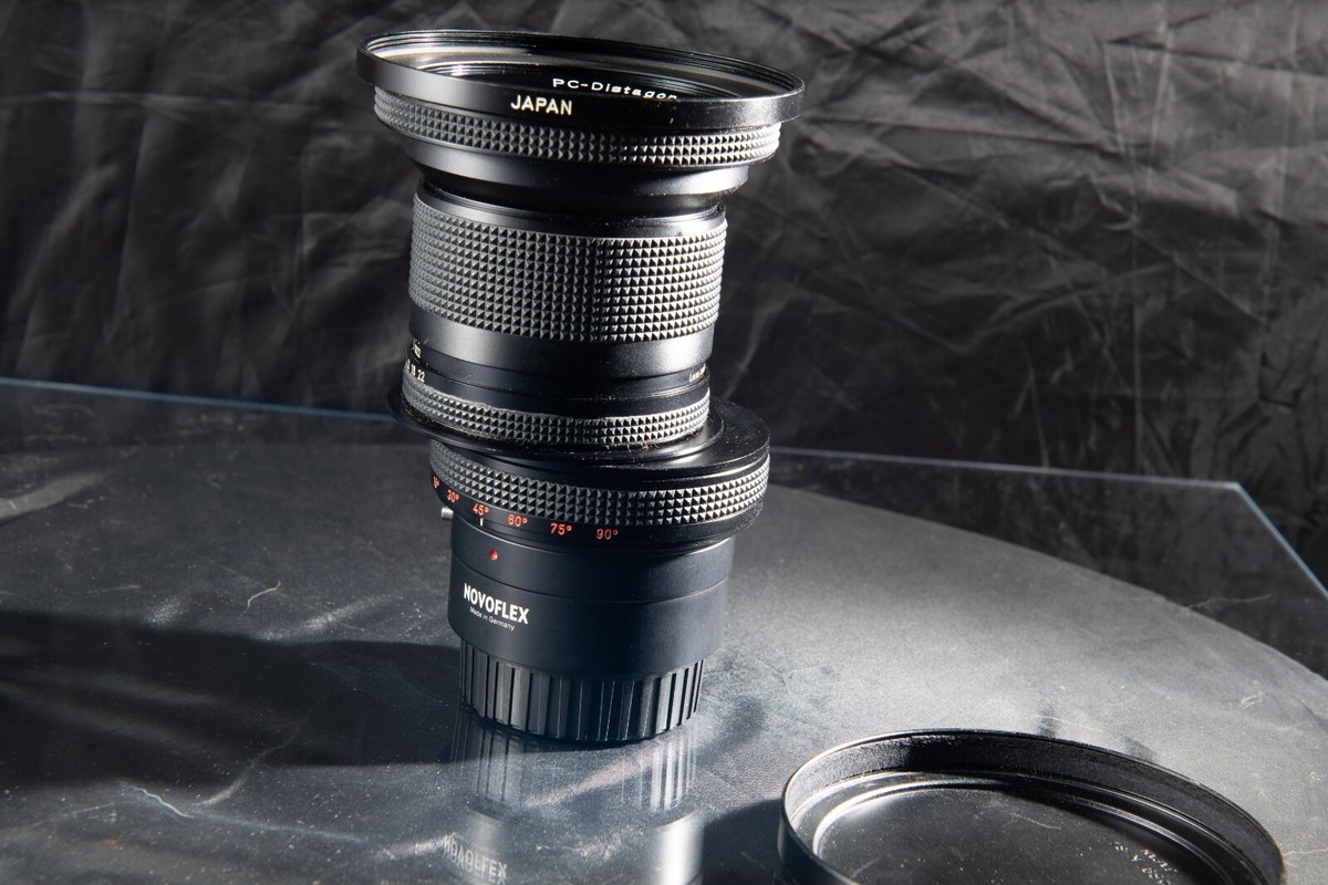 Contax Carl Zeiss T PC-Distagon 35mm F/2.8 AEG Shift Lens Contax Carl Zeiss T PC-Distagon 35mm F/2.8 AEG Shift Lens