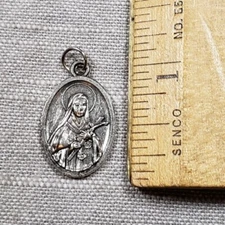 Vintage Pendant Medal St Therese Of Lisieux Christian H65