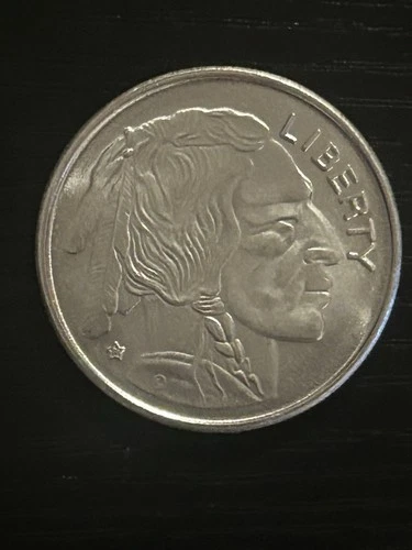 US 1 oz .999 SILVER ROUND by Golden State Mint - Native American/Buffalo Design!