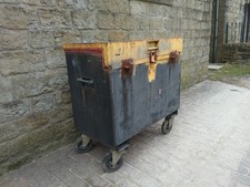 Sentribox Lockable heavy duty wheeled site box. 1.2mx1.2M