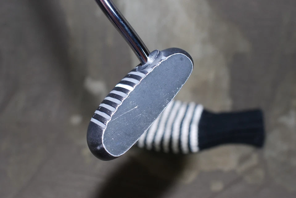 Ram Golf Putter - Ram ZEBRA "Face Balanced" Golf Putter with Black White Headcov - Image 3 of 4