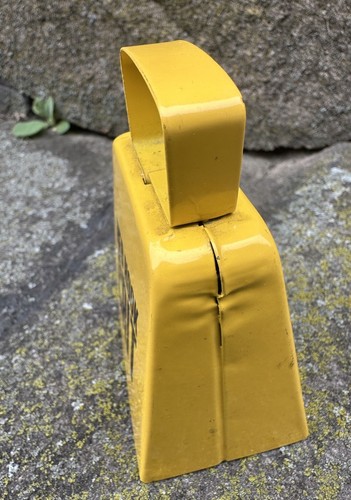 Rockstar Games RED HOOK CRIT BROOKLYN NYC USA Cow PRIME (PREEM) BELL Yellow - Picture 4 of 4