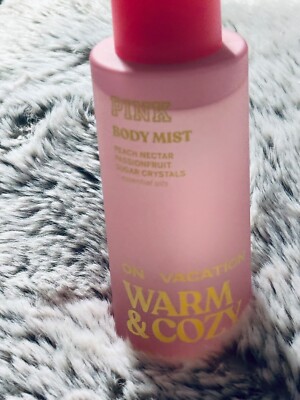 Victorias Secret PINK Warm & Cozy On Vacation Body Mist