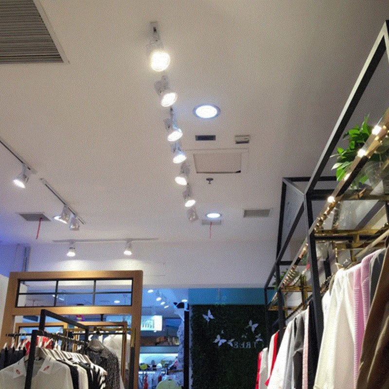 E26 PAR30 35W White LED Bulb Spotlight Track Lamp Jewelry Clothing Store Light - Image 4 of 4