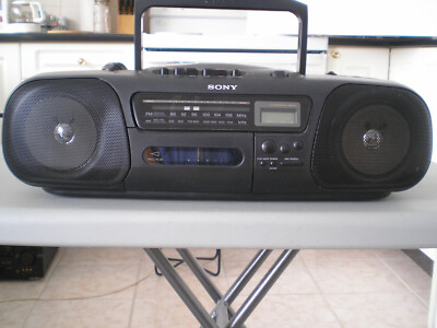 SONY CDラジカセCFD-A110 FM/AM SONY CFD-A110 - YouTube