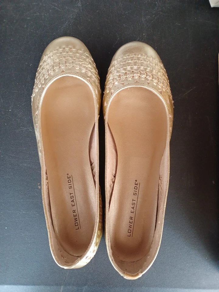 Zapatos planos de cuero dorado Lower East Side para mujer 8 nuevos en caja - vintage Foto 2 de 4
