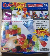 Vintage Cube Burst Spring Loaded Construction Cubes Rare Toy 40/40Pcs