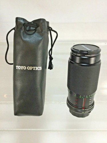 Toyo Optics Telephoto 75 - 200mm 1:4.5 TOU/Five Star MC Auto Macro Zoom Lens