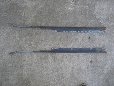 1948 1949 Cadillac Door Pillar Windlace Retainer Channel-right Left