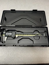 Mitutoyo 6 Inch Digital Caliper 500-160-20 Inside/Outside Carbide Tip .0005 Res