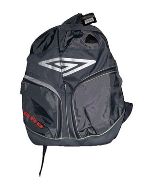 Umbro Rucksack grau 63 Einheitsgröße Sport Schultasche nagelneu mit Etikett sehr guter Zustand selten