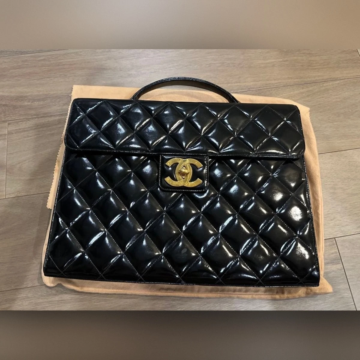 Chanel ドキュメントバッグ CHANEL Black Briefcase/Document Case Bags & Handbags for Women for