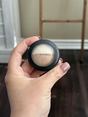 MAC Cosmetics This & That Eye Shadow Limited Edition Discontinued 2.2g
