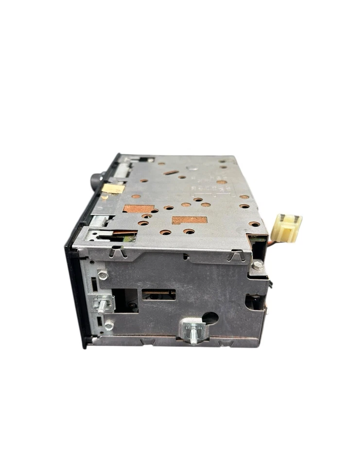 Cadillac Fleetwood Brougham Delco 1987-1989 radio AM/FM cassette 16062376 Foto 4 de 4