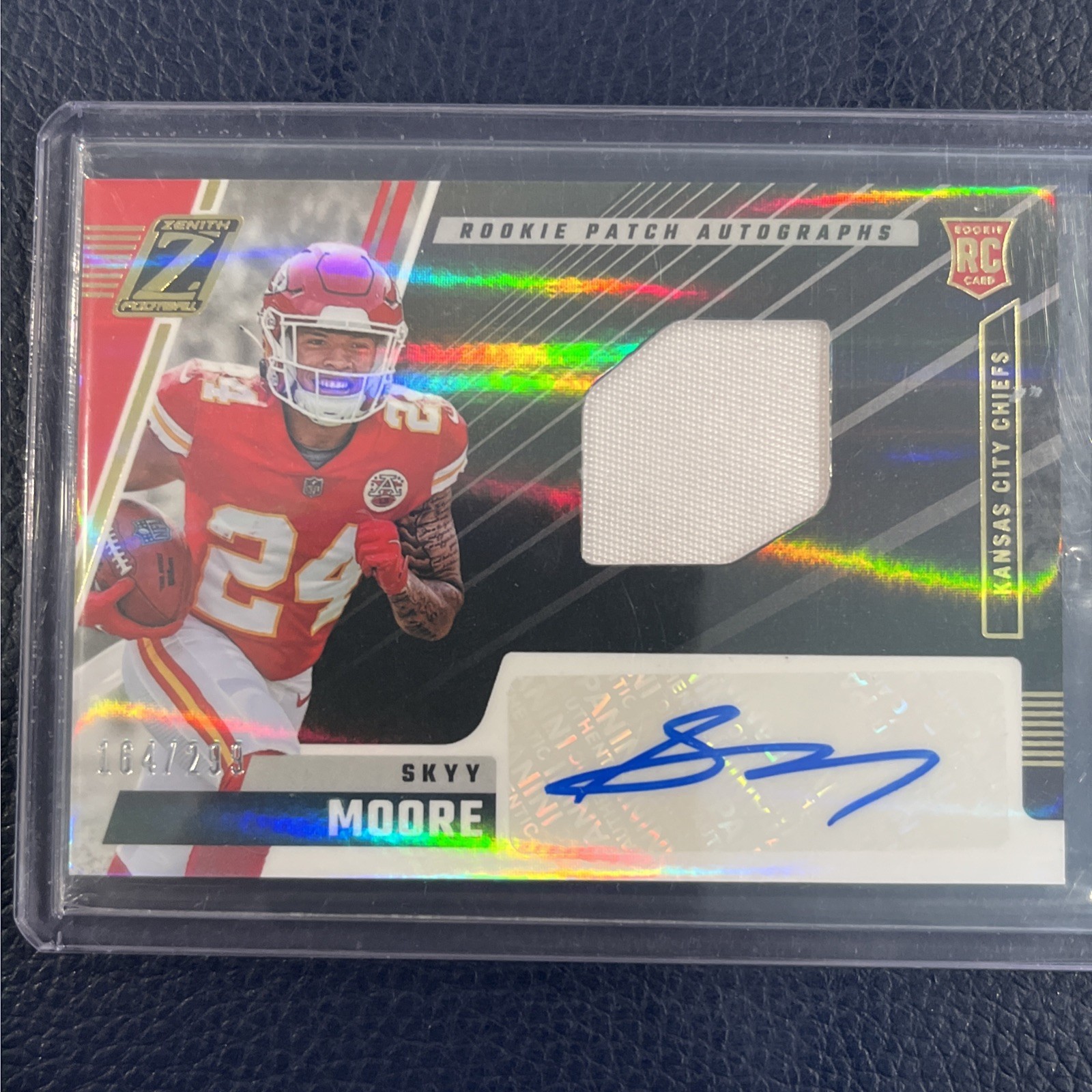 2022 Panini Zenith Skyy Moore RC Rookie Patch Auto #224  #d 164/299