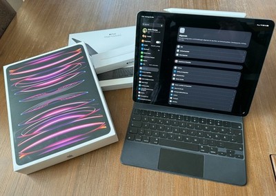 Apple iPad Pro 12.9'' 6 Gen 2TB 5G M2 + Magic Keyboard + Pencil