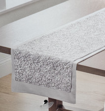 iDesign Set of 2 Table Runner 1 Solid Velvet Runner & 1 Deco Metallic Runner NIP