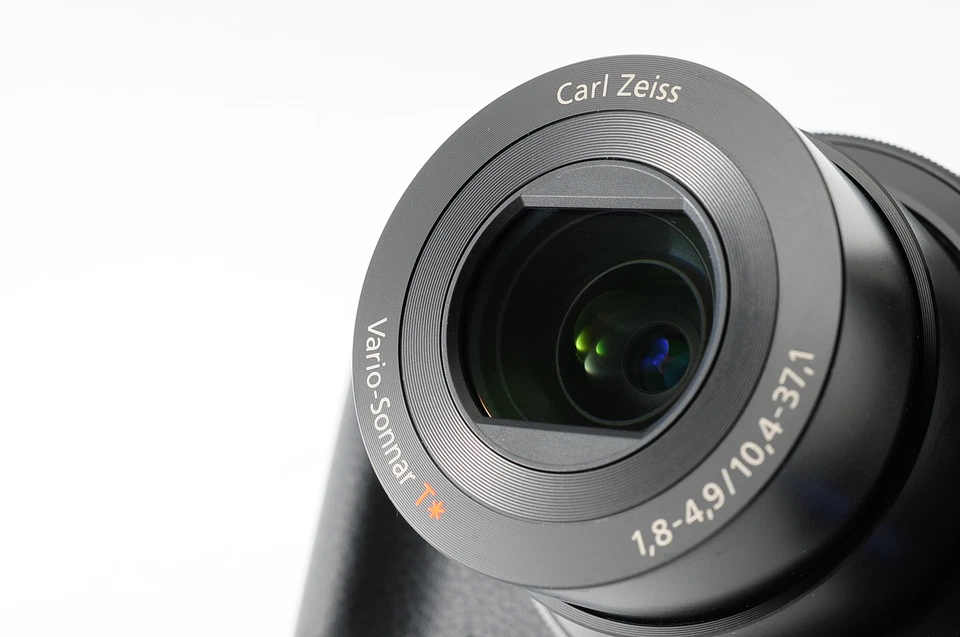 [Near MINT] Sony Cyber-Shot DSC-RX100 20.2MP Digital Camera Japanese only JAPAN - Image 2 of 4