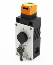 Siemens 3SE3 760-3XX01 3SE3760-3XX01 Position Switch -Unused-