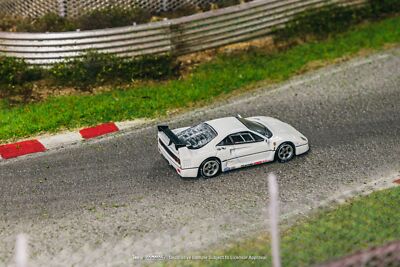 In Stock) Tarmac Works 1/64 Ferrari F40 Lightweight White Diecast