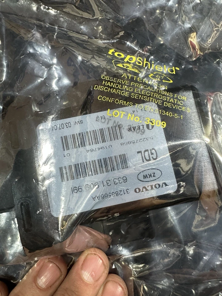 GENUINE VOLVO V70 MK3 2008-2016 HEADLAMP CONTROL ECU MODULE 31288566AA - Image 2 of 4