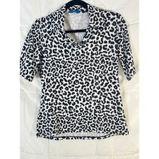 Iconic Womens Short Sleeve Leopard Print Collared Shirt Size S