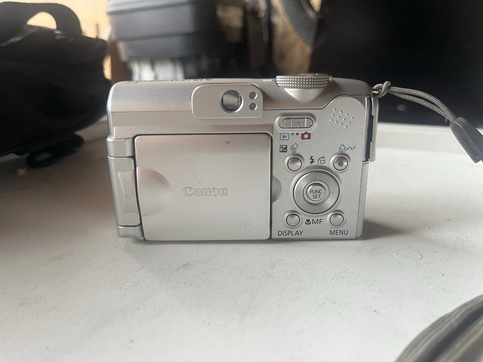 Canon PowerShot A610 5.0MP Digital Camera - Tested Works - Image 4 of 4