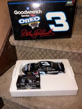 2001 Revell DALE EARNHARDT 3 OREO GM Goodwrench 1/24  1/64 Diecast Bank Set